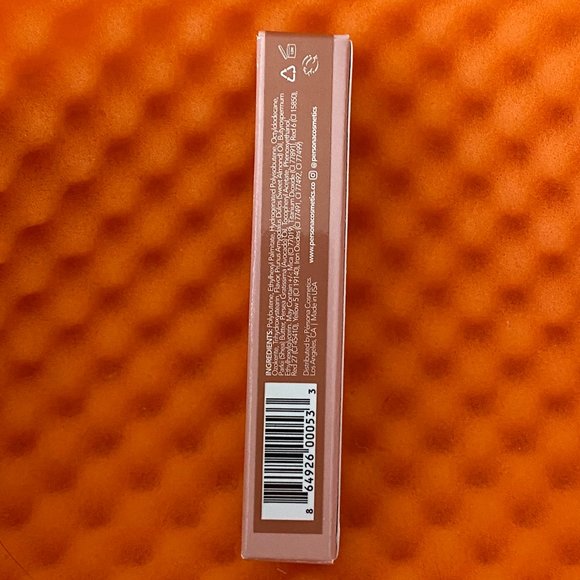 Persona Lip Gloss in Honey - Picture 4 of 8